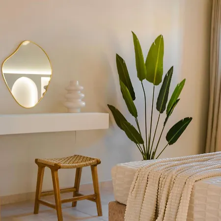 Fanis Elegant Great View &loft 阿尔戈斯托利翁